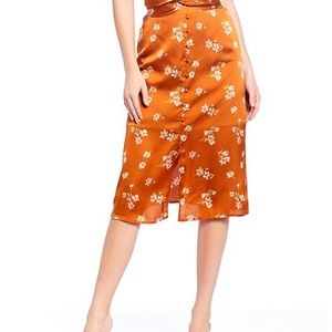 Coordinating Satin Floral Button Pencil Skirt
